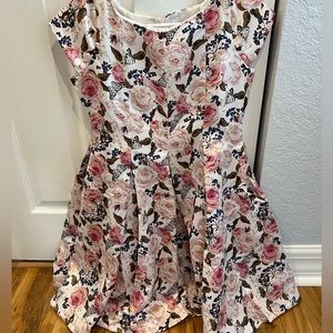 Chasing Fireflies Floral/Butterfly Dress Size 14